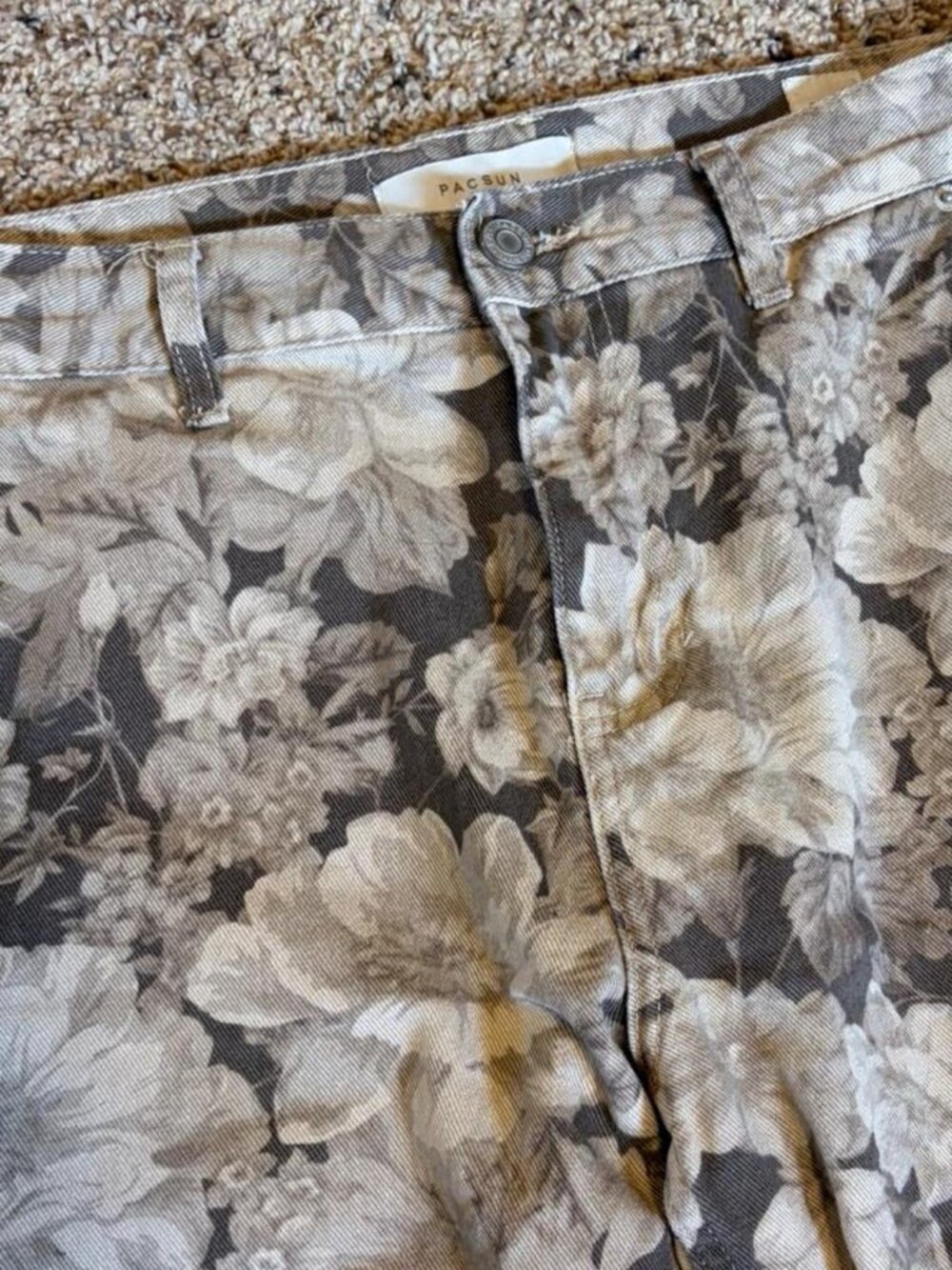 Pacsun Men's Floral Print Pants - Picture 2 of 7